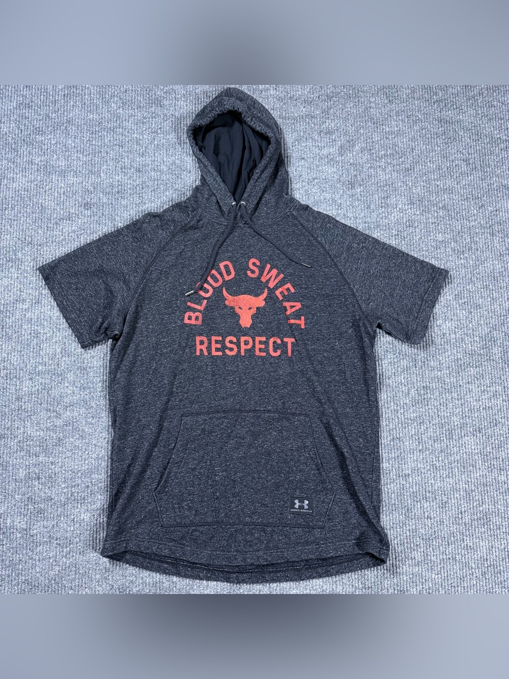 Under Armour Project Rock Hoodie Mens 2XL Gray Short Sleeve Sweatshirt 1326409